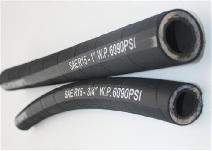 Mangueras de goma flexibles de alta presión de la manguera R15 del SAE 100 cuatro o seis del alambre de alta resistencia,