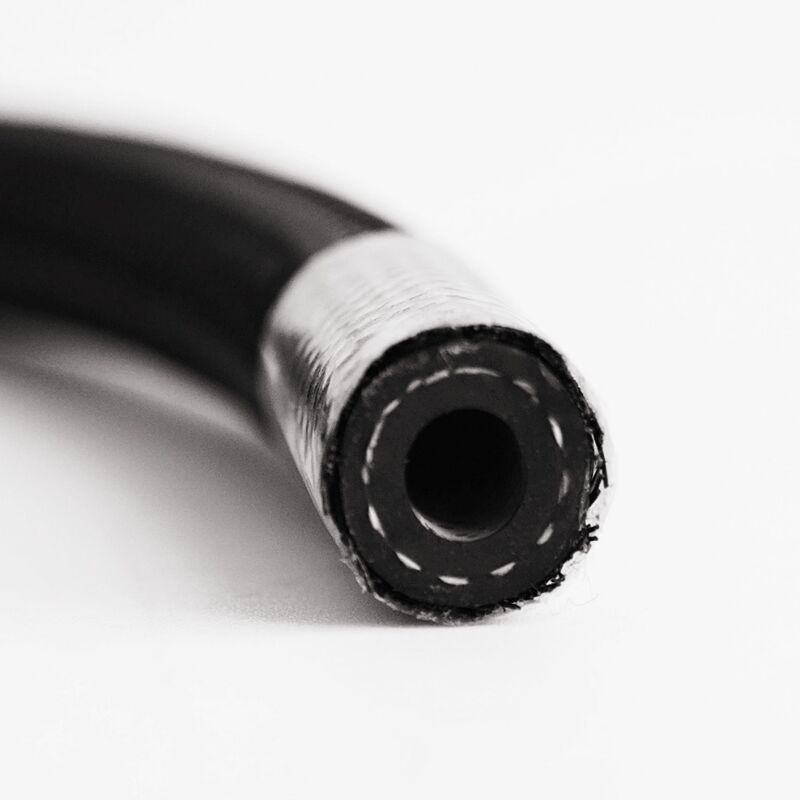Manguera de combustible NBR flexible de alto rendimiento: nailon negro trenzado, resistente al aceite, servicio de corte gratuito para sistemas hidráulicos industriales